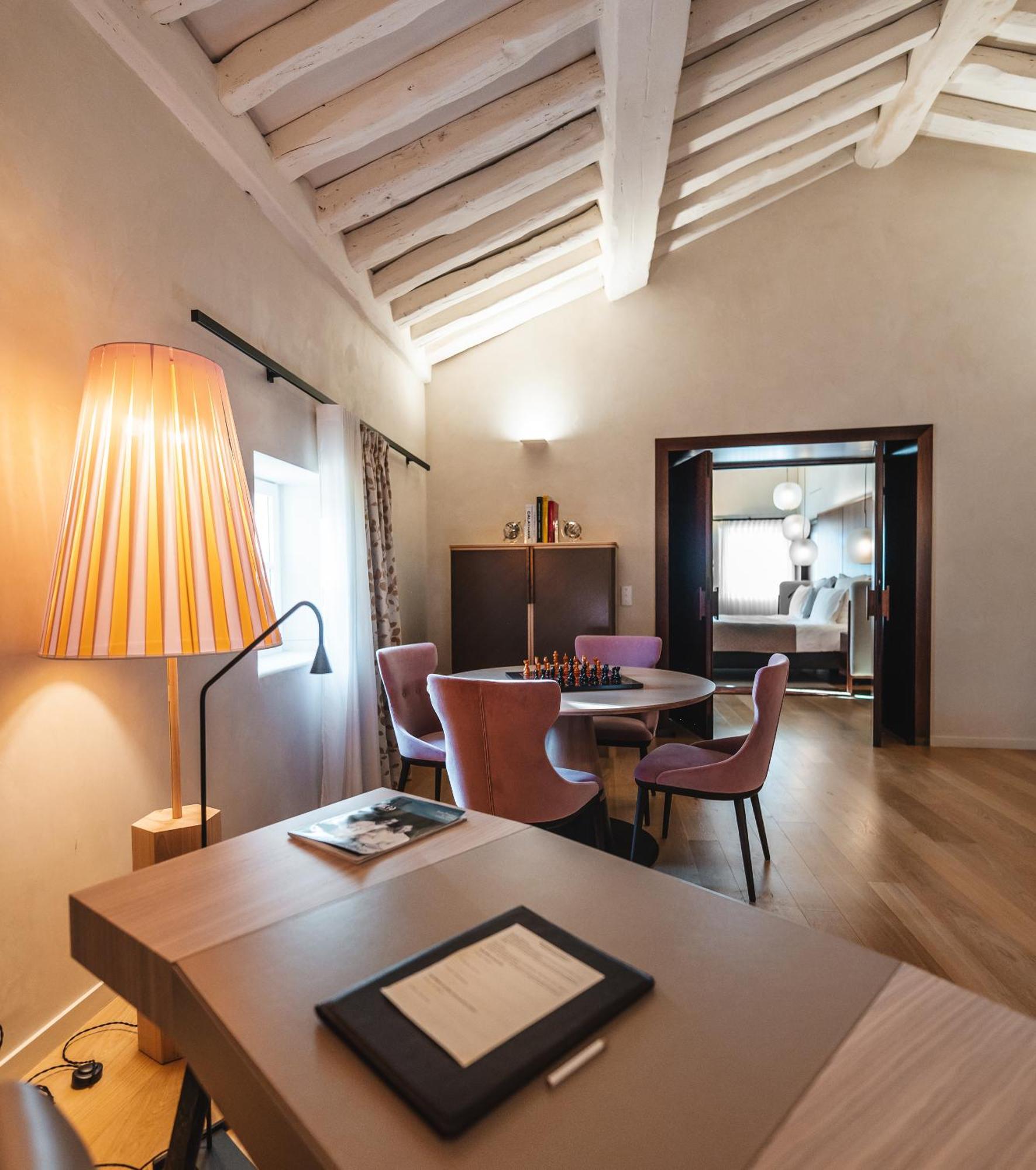 Hotel De Pavie Сент-Эмильон Экстерьер фото